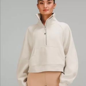 Lululemon scuba funnel neck NWT SIZE M/L Natural Ivory